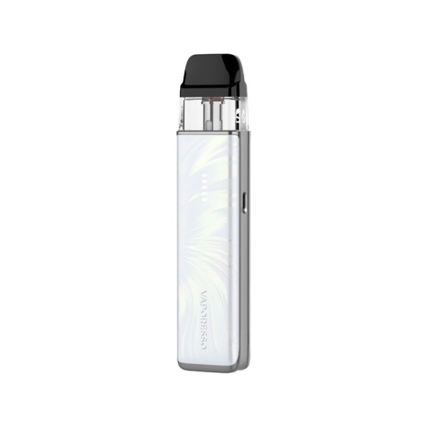 plume-white